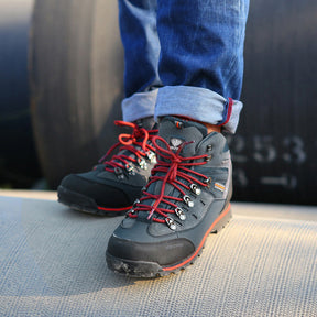 Boots for Trails and Hiking - Owzag